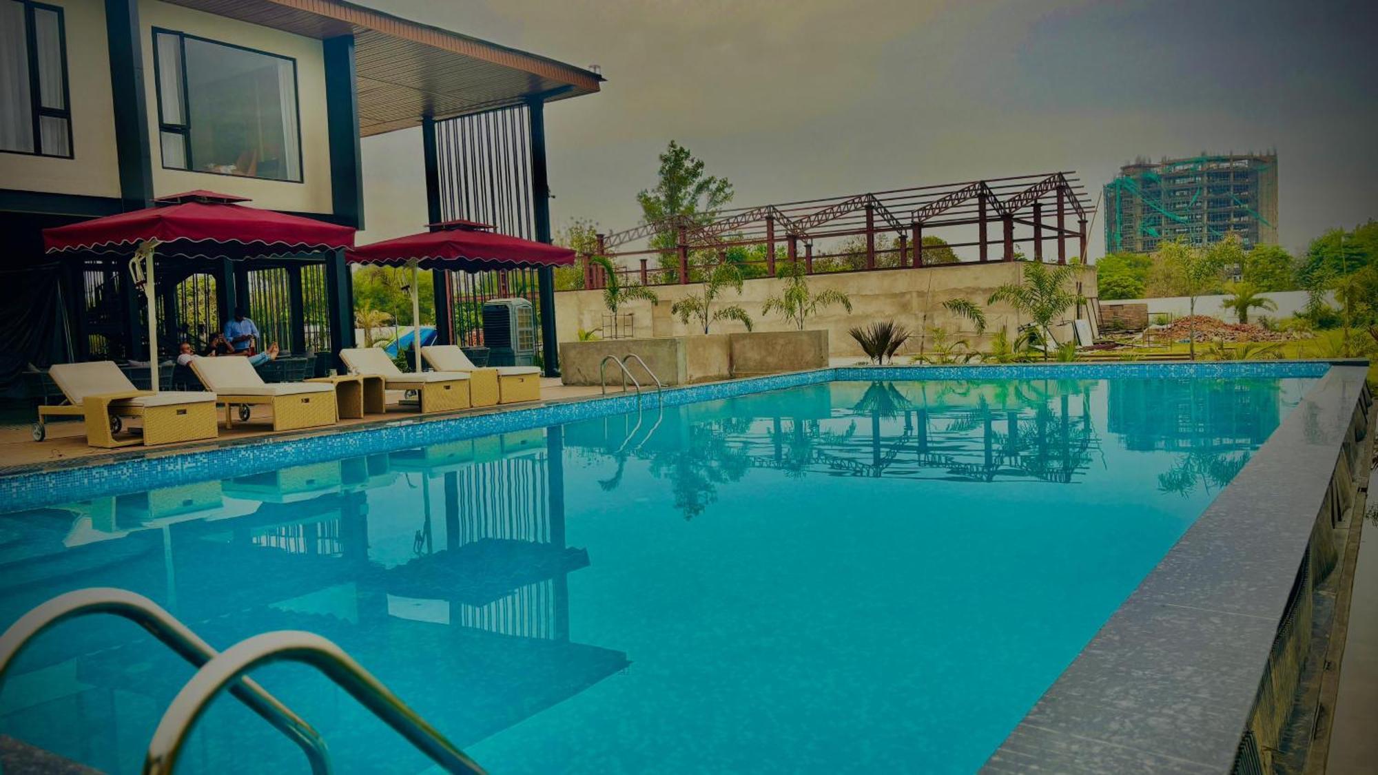 Vintclub Resort Lucknow Buitenkant foto